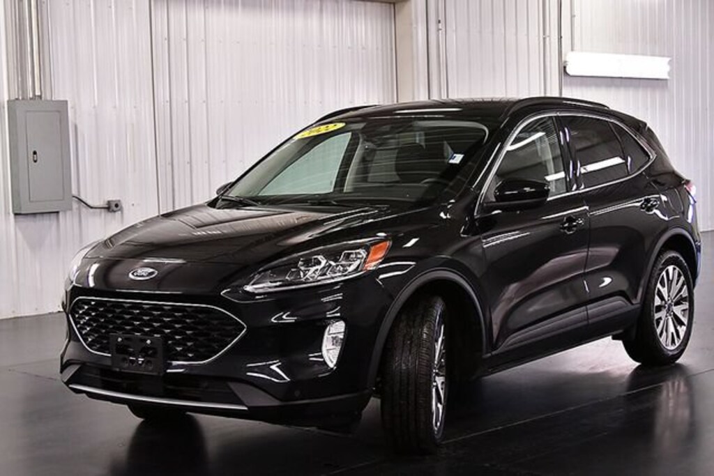 Used 2022 Ford Escape Titanium SUV