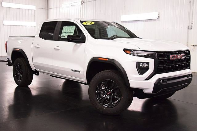 2025 GMC Canyon Elevation's photo