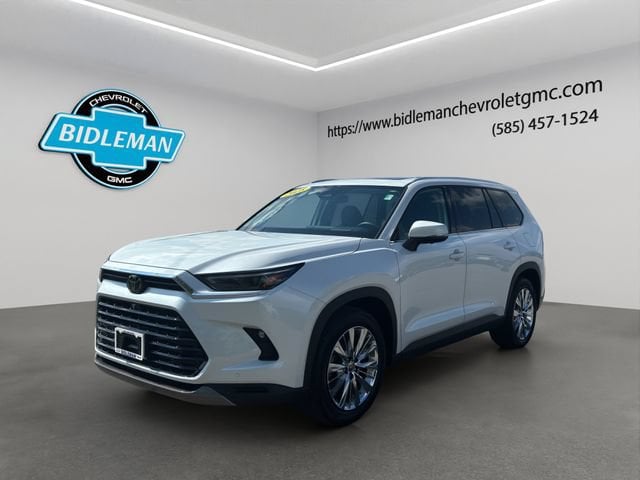 2025 Toyota Grand Highlander 3
