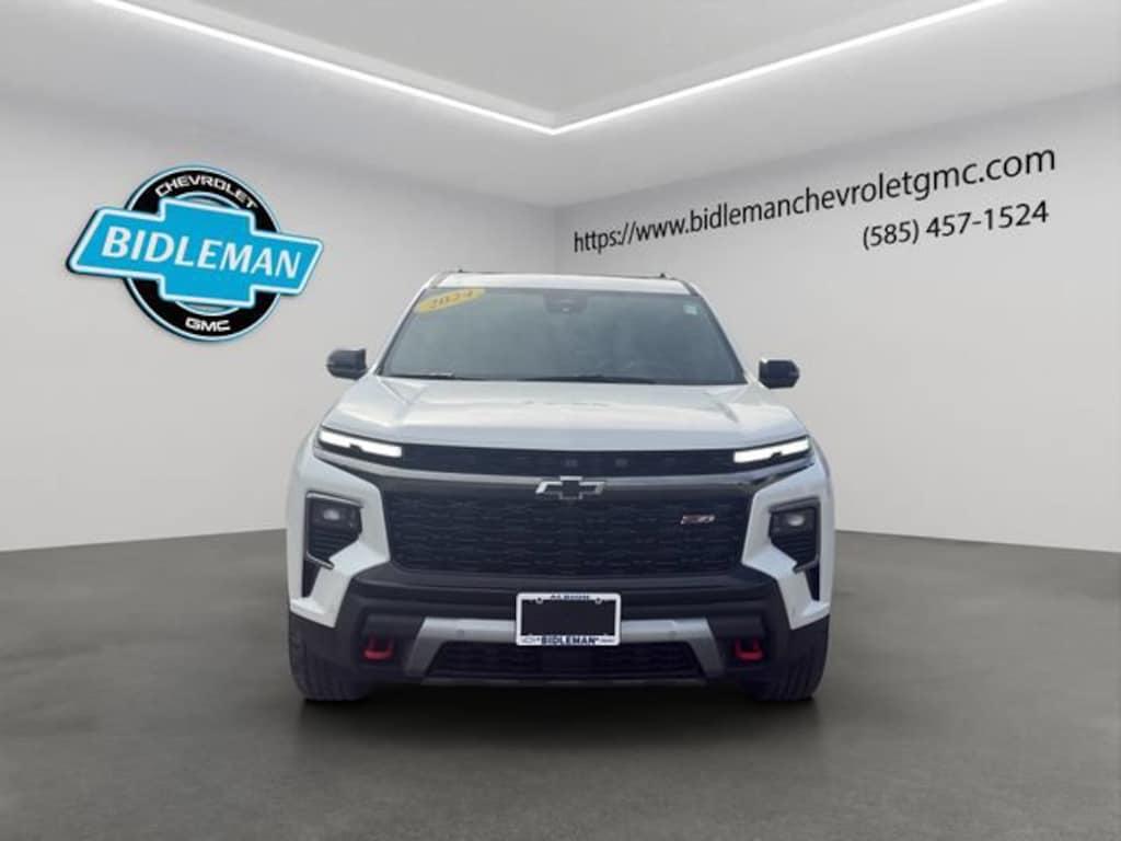 Used 2024 Chevrolet Traverse Z71 SUV