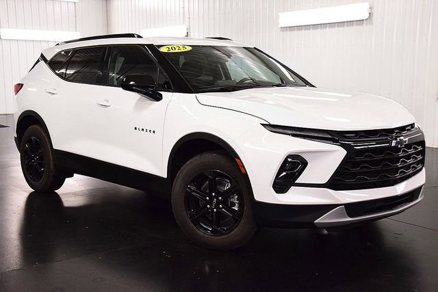 2025 Chevrolet Blazer 2LT's photo