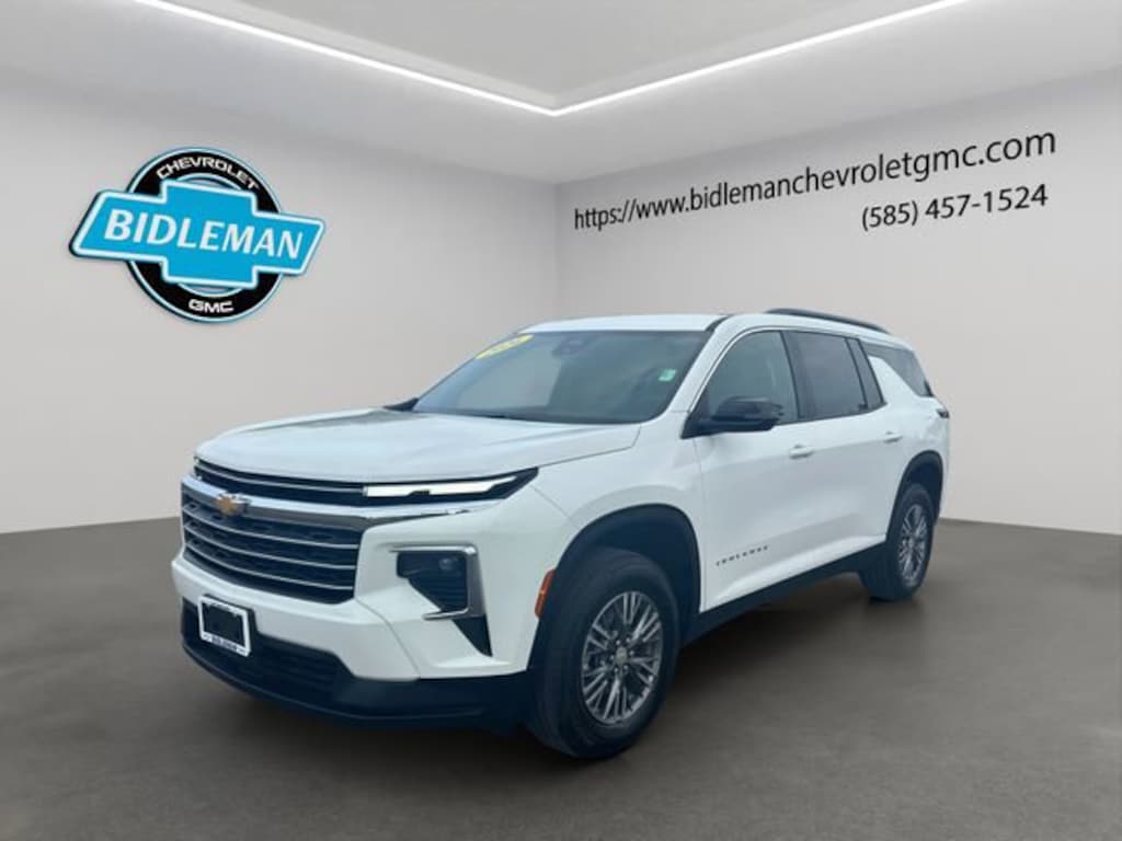 Used 2026 Chevrolet Traverse LT SUV