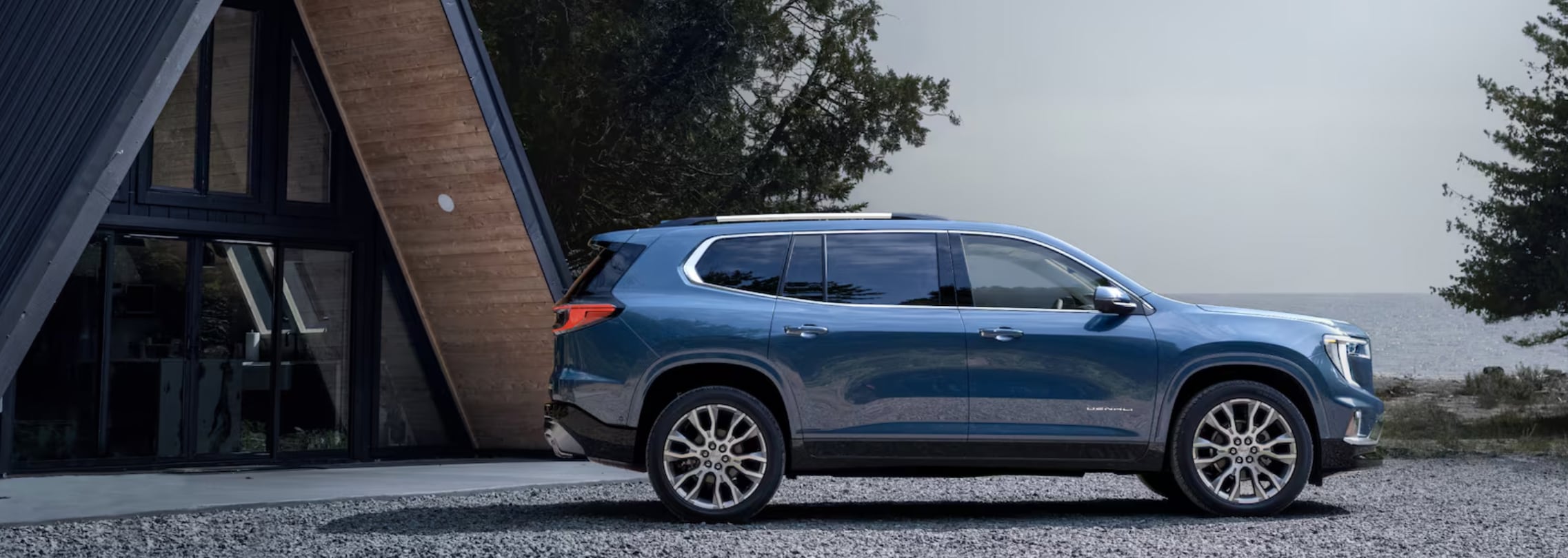 new-gmc-acadia-near-me-logo
