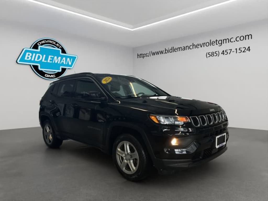 Used 2024 Jeep Compass Latitude SUV