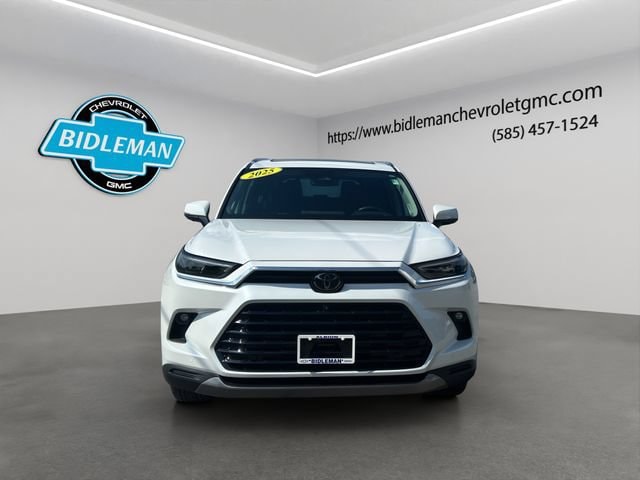 2025 Toyota Grand Highlander 2