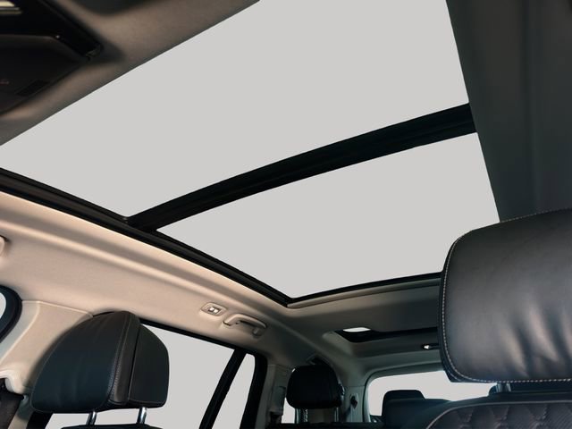 2026 BMW X7 17