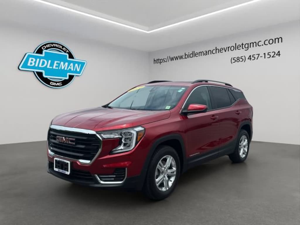 Used 2024 GMC Terrain SLE SUV
