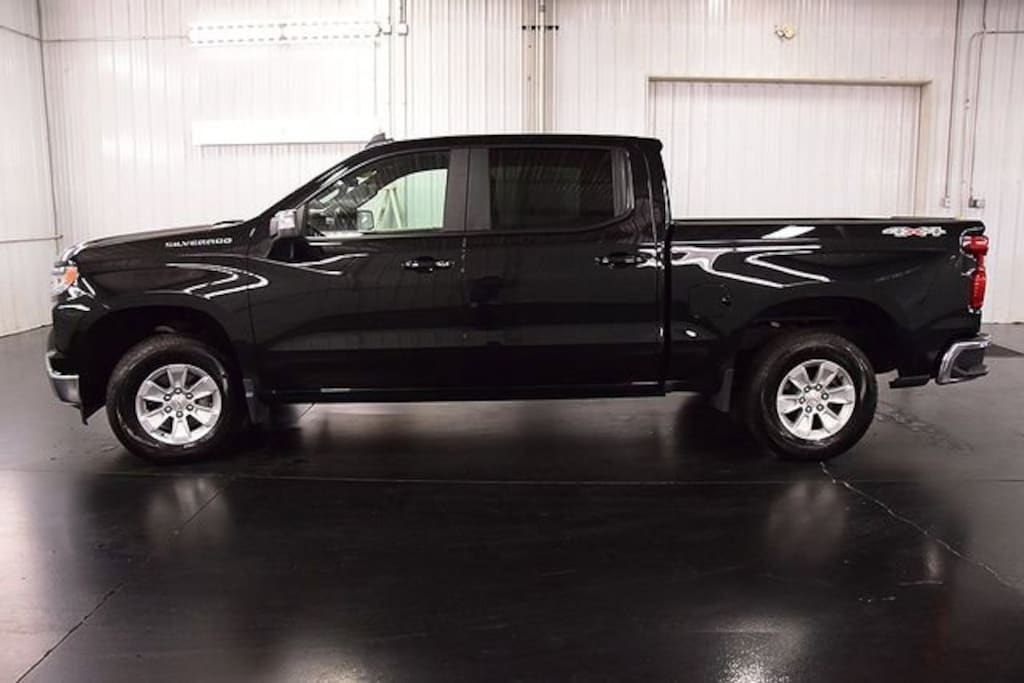 Used 2025 Chevrolet Silverado 1500 LT Truck Crew Cab