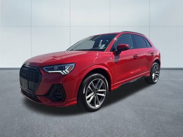 2022 Audi Q3 S line Premium Plus photo 3