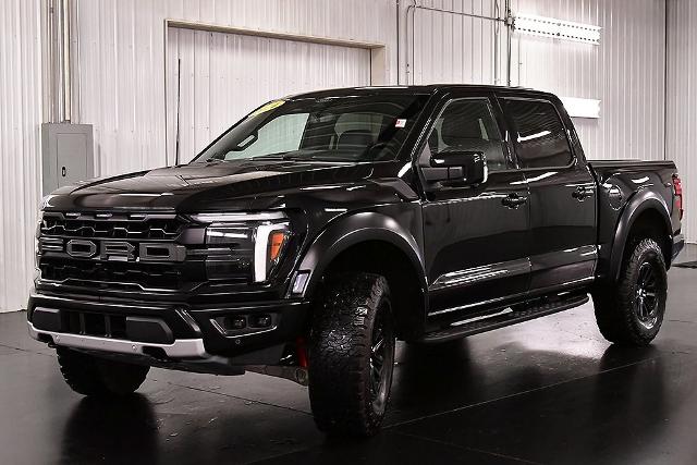 2024 Ford F-150 Raptor photo 3