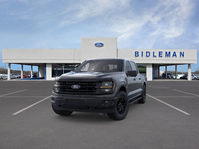 2025 Ford F-150 XLT photo 2