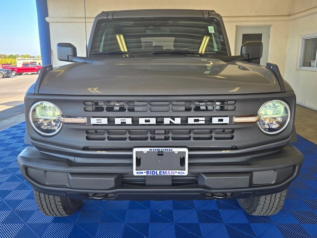 2025 Ford Bronco Big Bend photo 2
