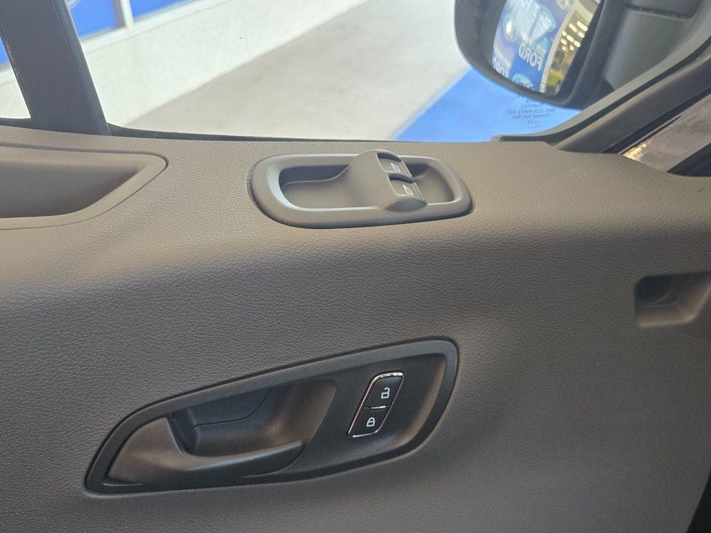 2025 Ford Transit Van Base - Photo 11