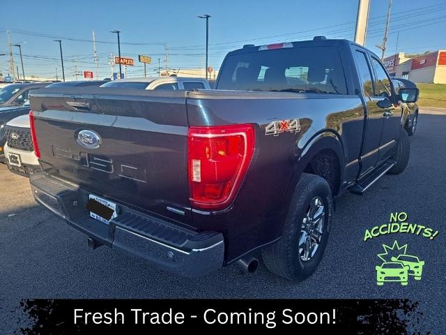 2021 Ford F-150 XLT photo 2