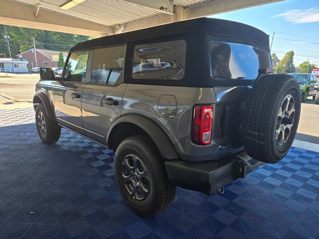 2025 Ford Bronco Big Bend photo 4