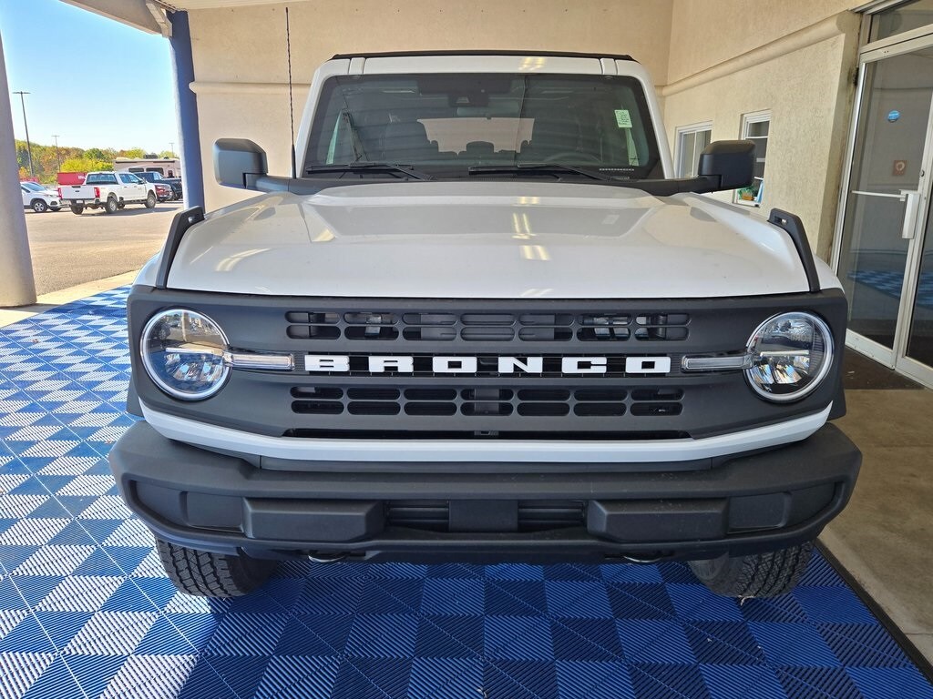 2025 Ford Bronco Big Bend photo 2