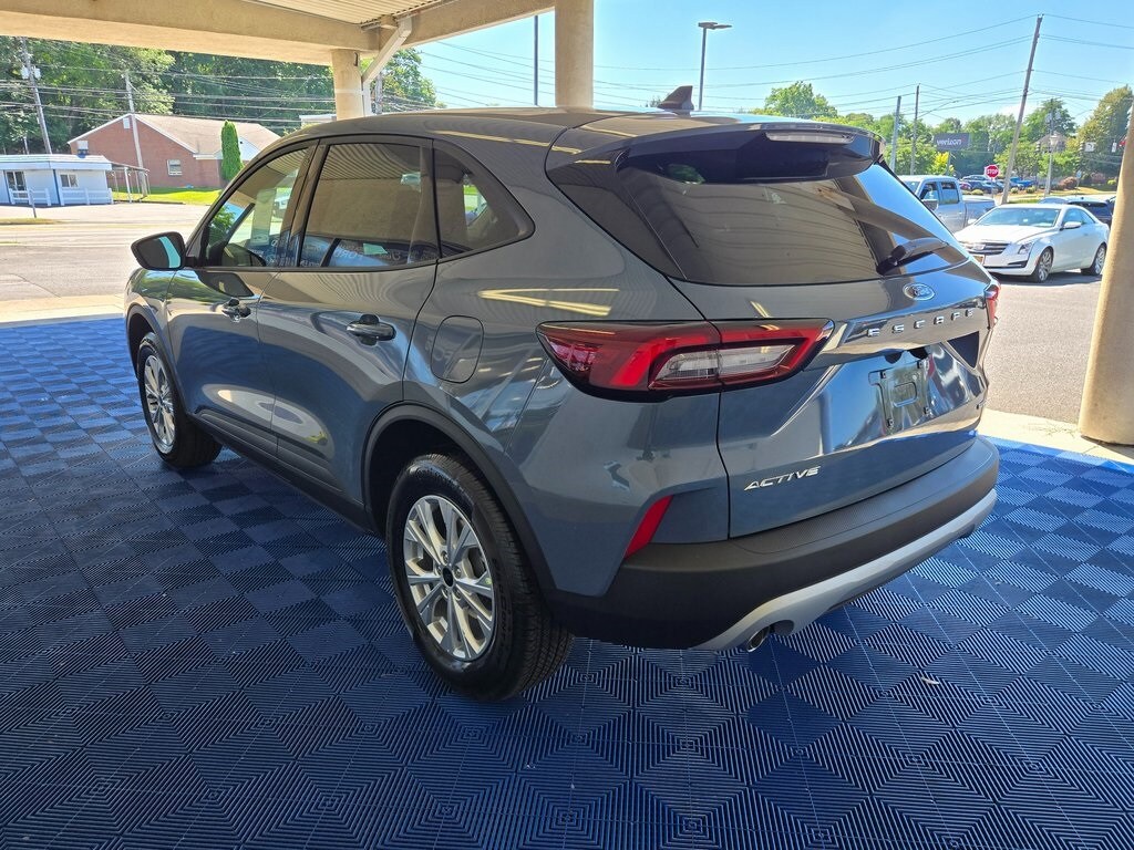 2025 Ford Escape Active photo 4
