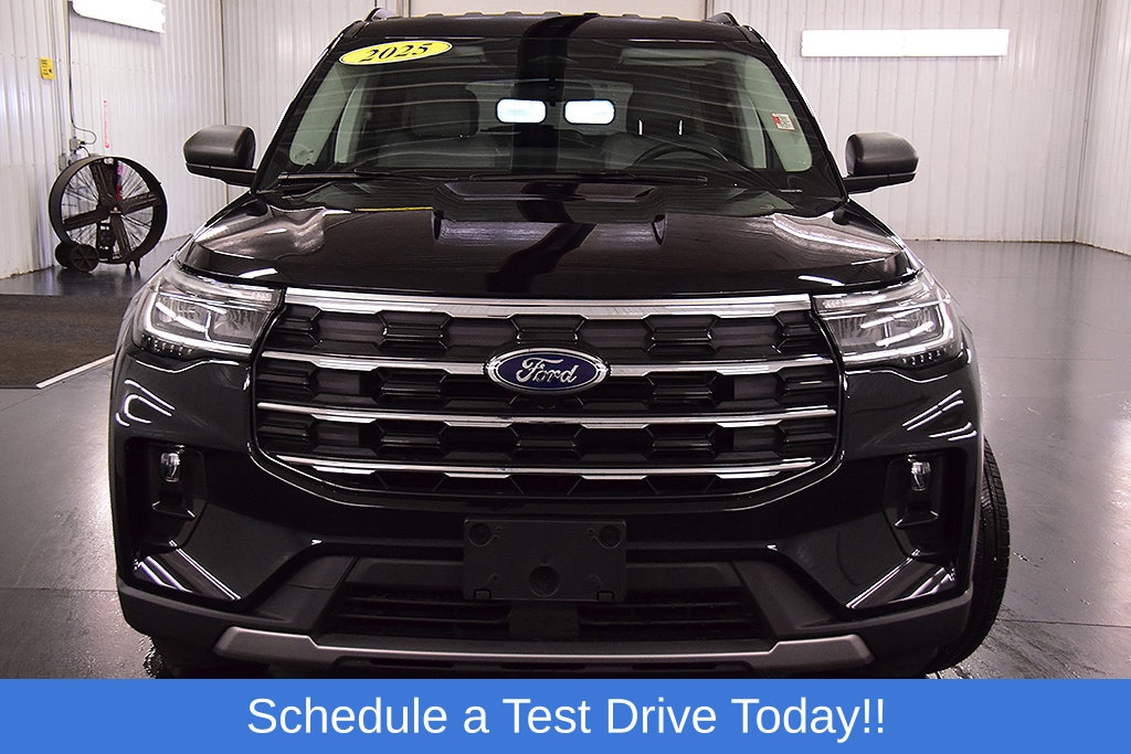 Used 2025 Ford Explorer Active SUV