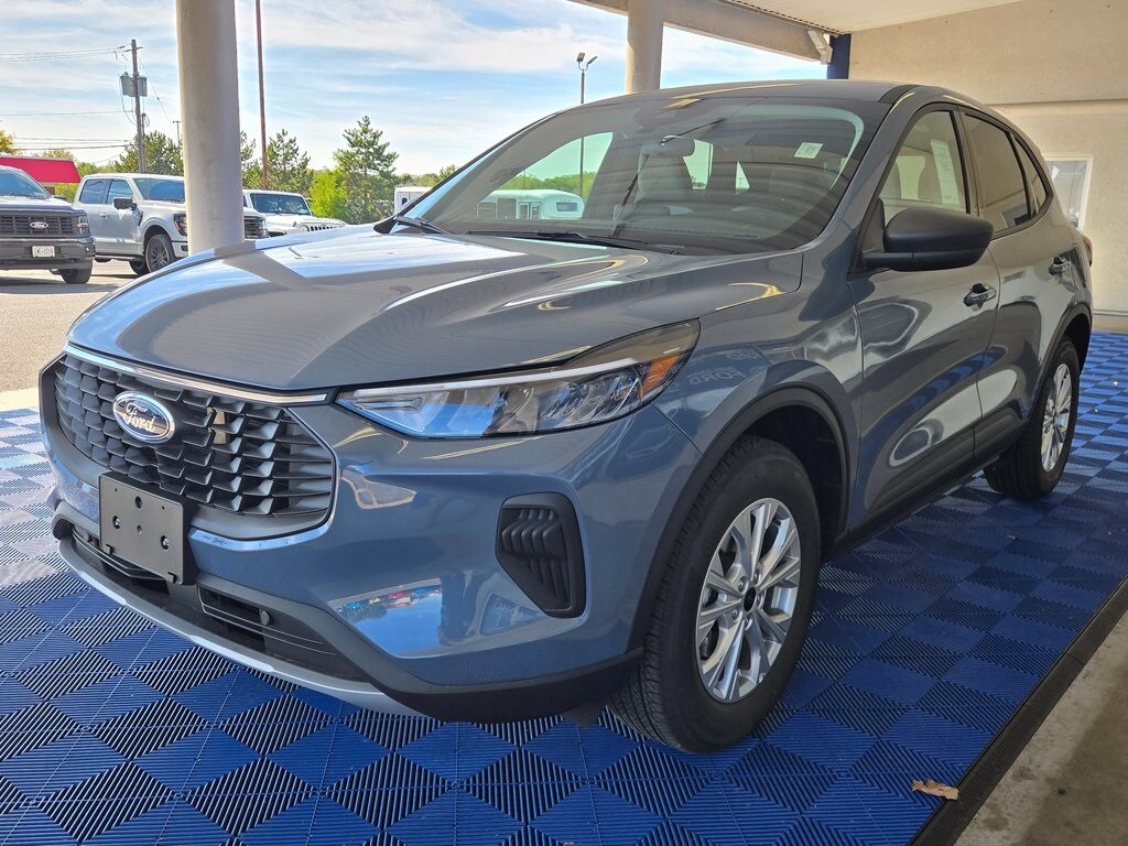 2025 Ford Escape Active photo 3