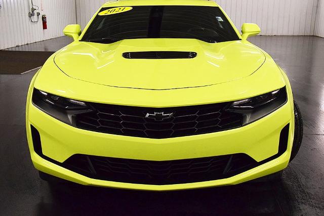 2021 Chevrolet Camaro SS photo 2