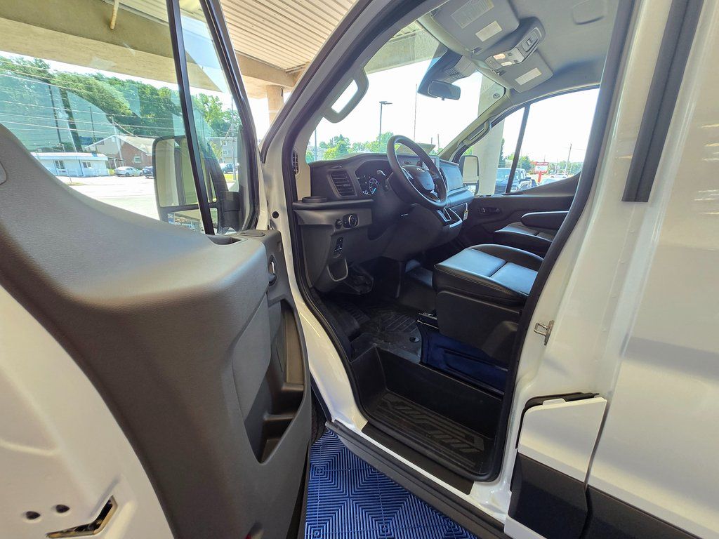 2025 Ford Transit Van Base - Photo 27