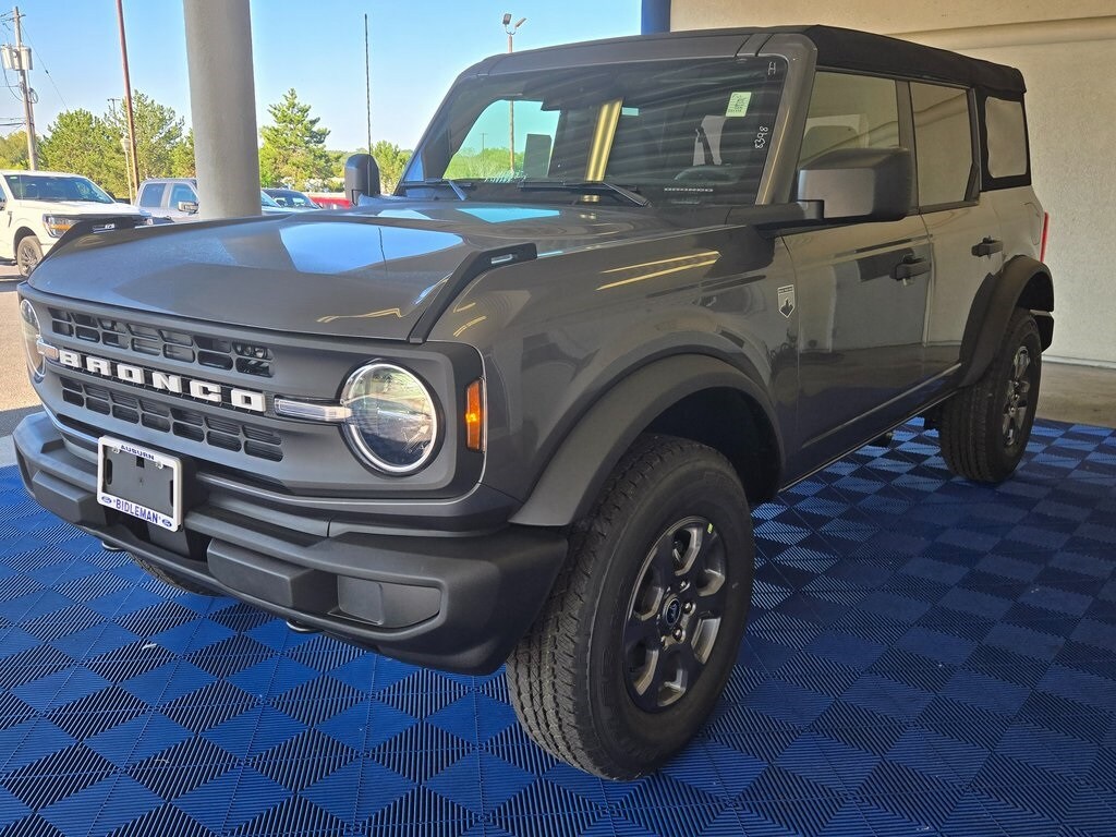 2025 Ford Bronco Big Bend photo 3