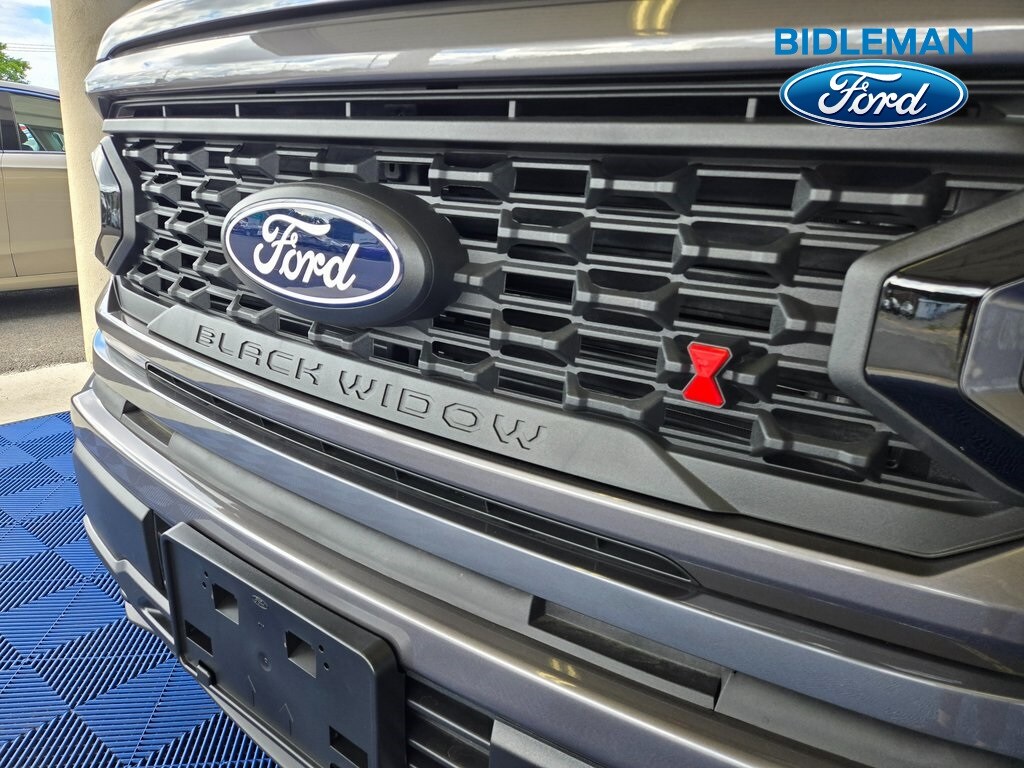 2025 Ford F-150 XL photo 3