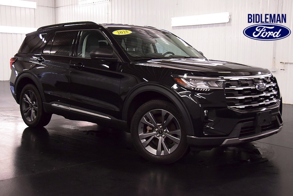 Used 2025 Ford Explorer Active SUV