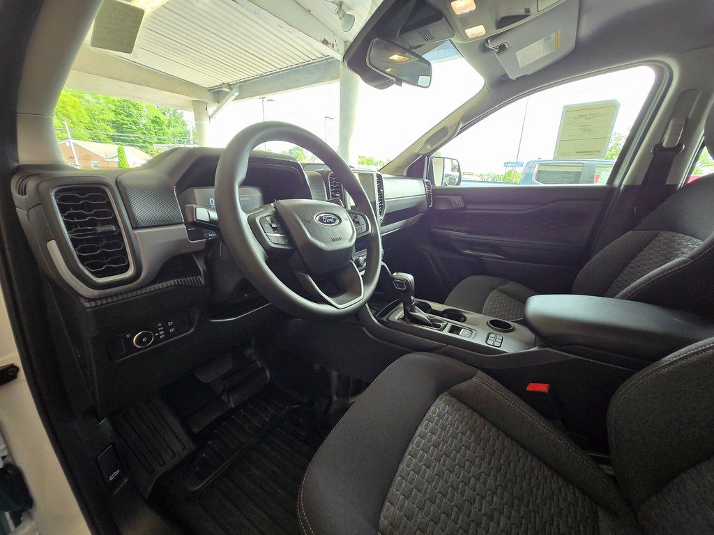 2025 Ford Ranger XL - Photo 8