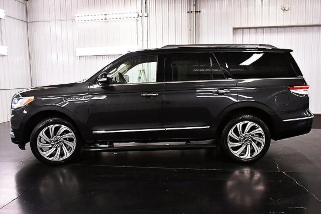 Used 2024 Lincoln Navigator Reserve SUV