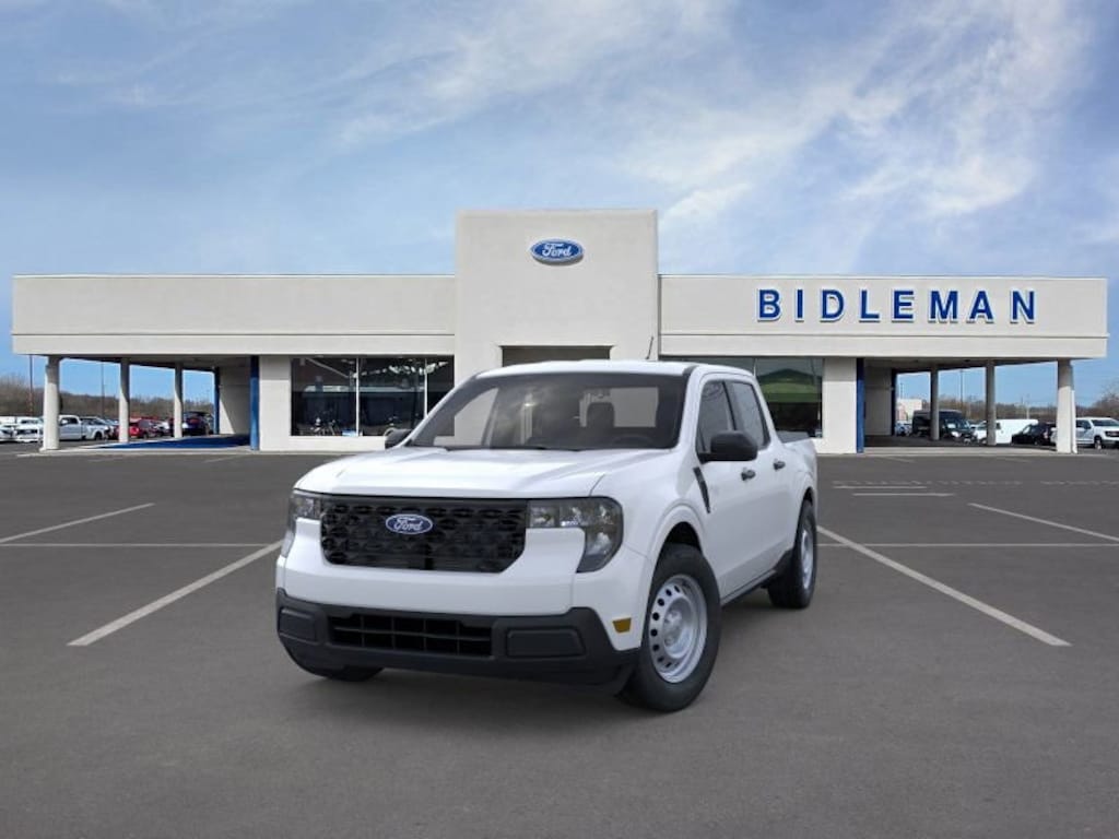 New 2025 Ford Maverick XL Truck SuperCrew