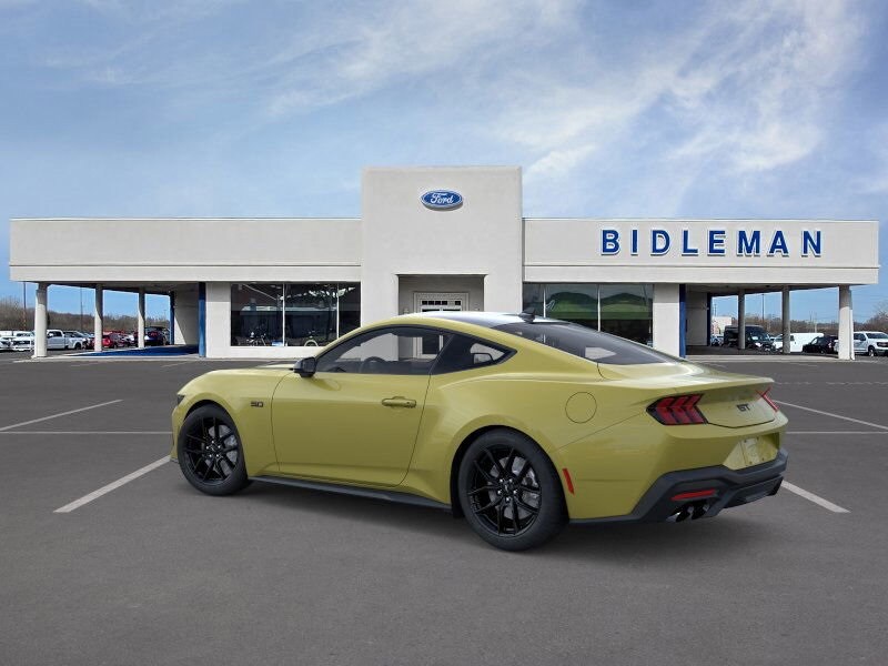 2025 Ford Mustang GT photo 4