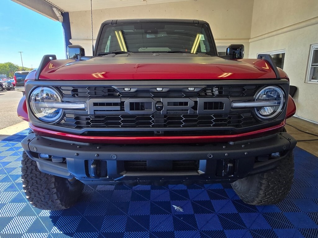 2025 Ford Bronco Raptor photo 2