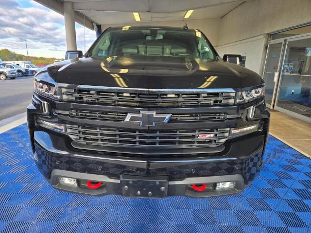 Used 2020 Chevrolet Silverado 1500 LT Trail Boss Crew Cab Short Bed Truck
