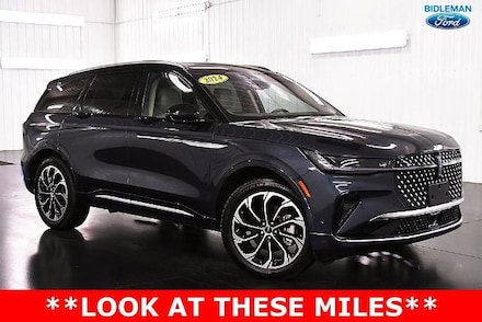 2024 Lincoln Nautilus Reserve SUV