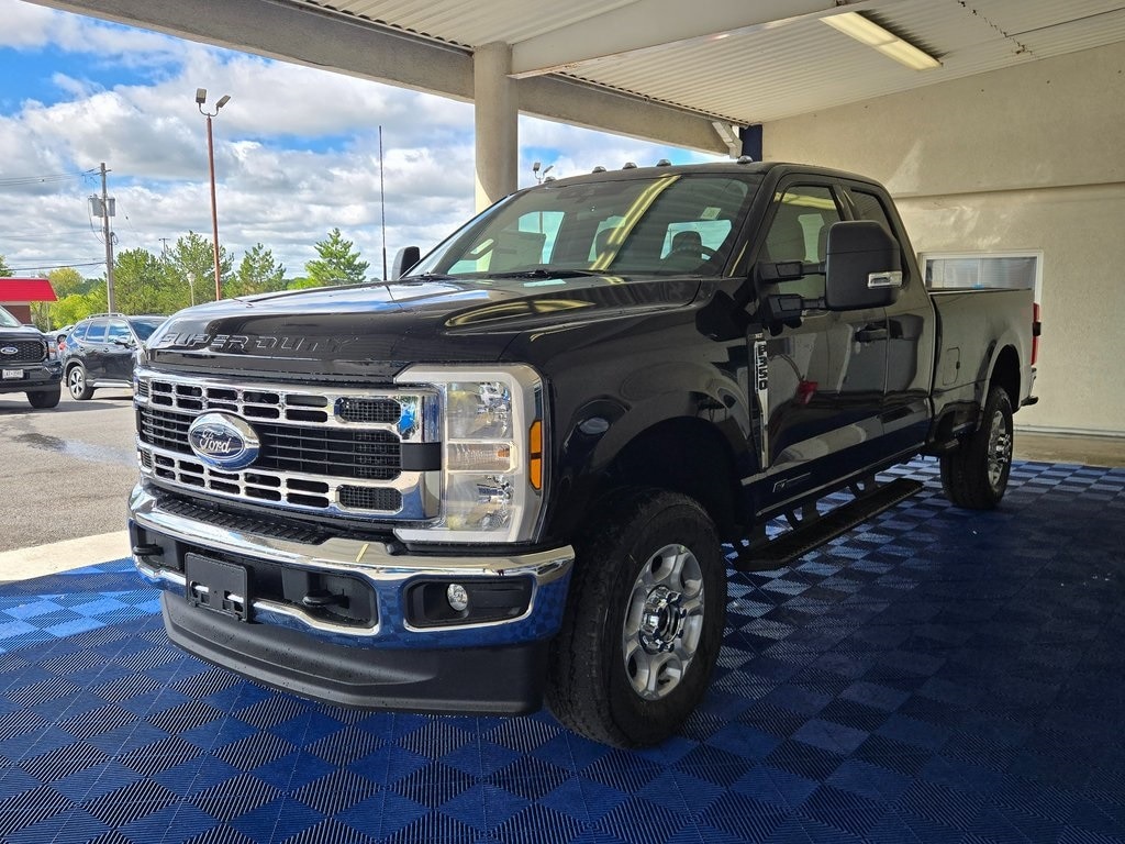 New 2026 Ford F-350 XLT 6-3/4 Box Truck Super Cab