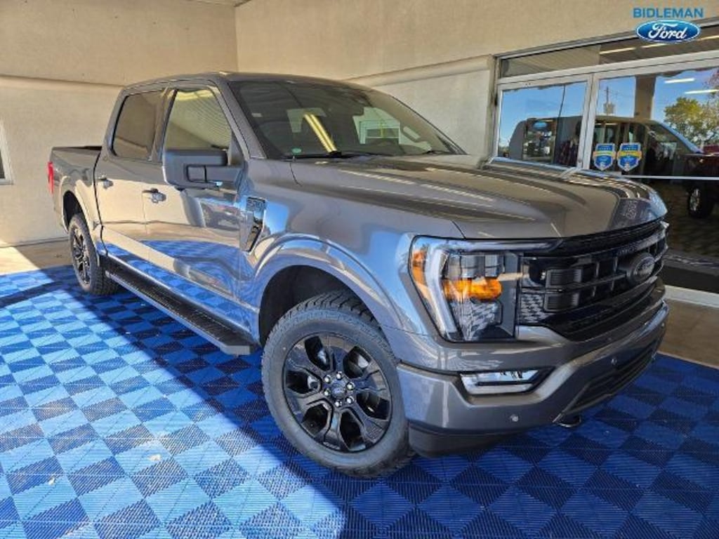 Used 2022 Ford F-150 XLT Crew Cab Truck