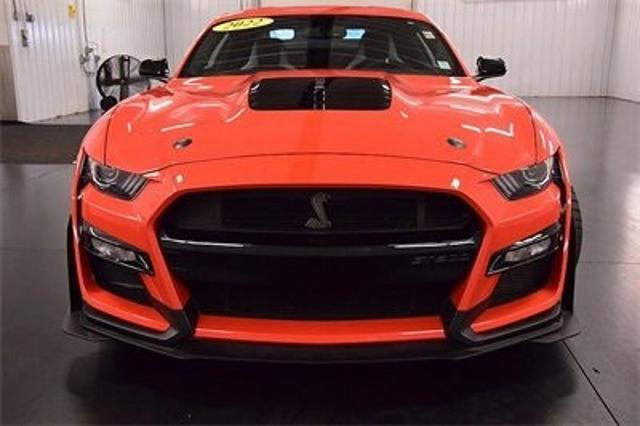 2022 Ford Mustang Shelby GT500 photo 2