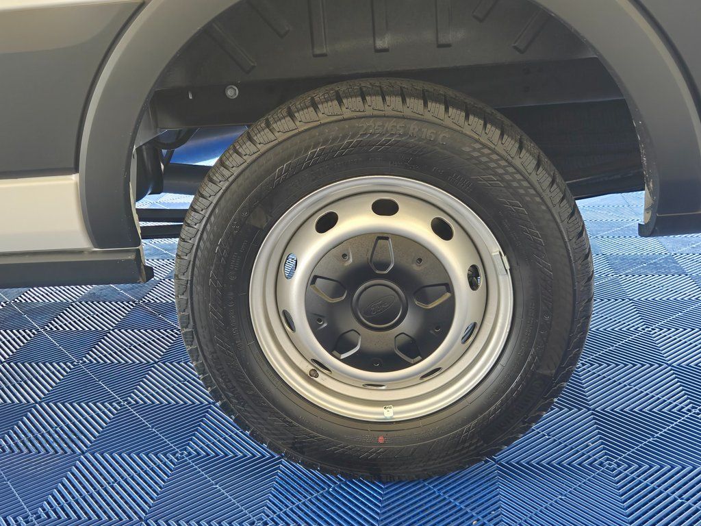 2025 Ford Transit Van Base - Photo 29