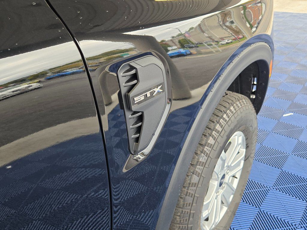 2025 Ford Ranger XL - Photo 30