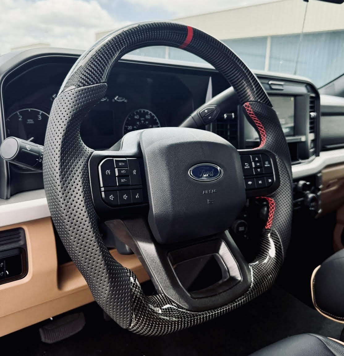 American-luxury-coach-custom-lifted-ford-trucks-new-york-lifted trucks
