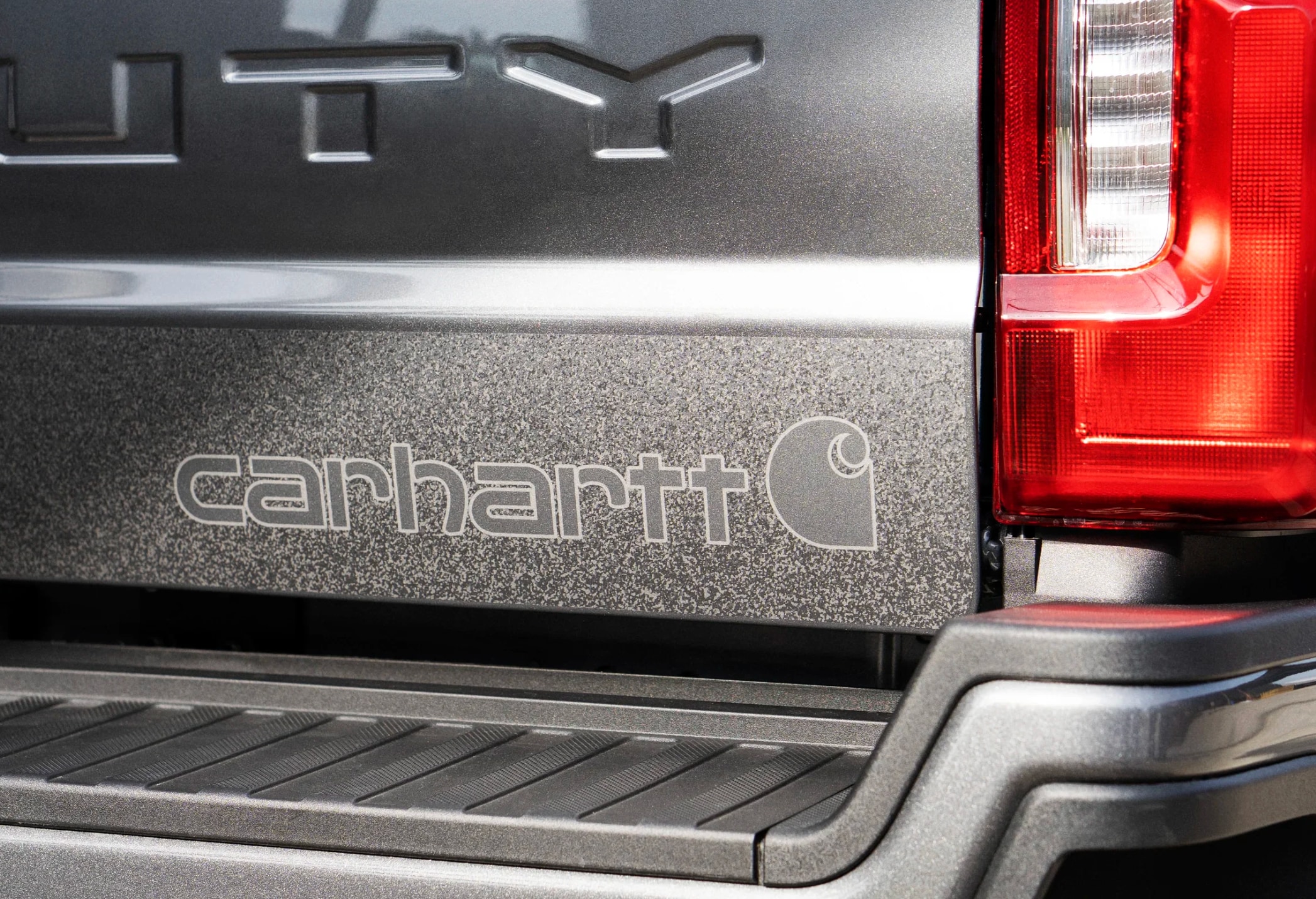 2027-ford-super-duty-truck-carhartt-package-syracuse-ny-bidleman-ford-exterior.png