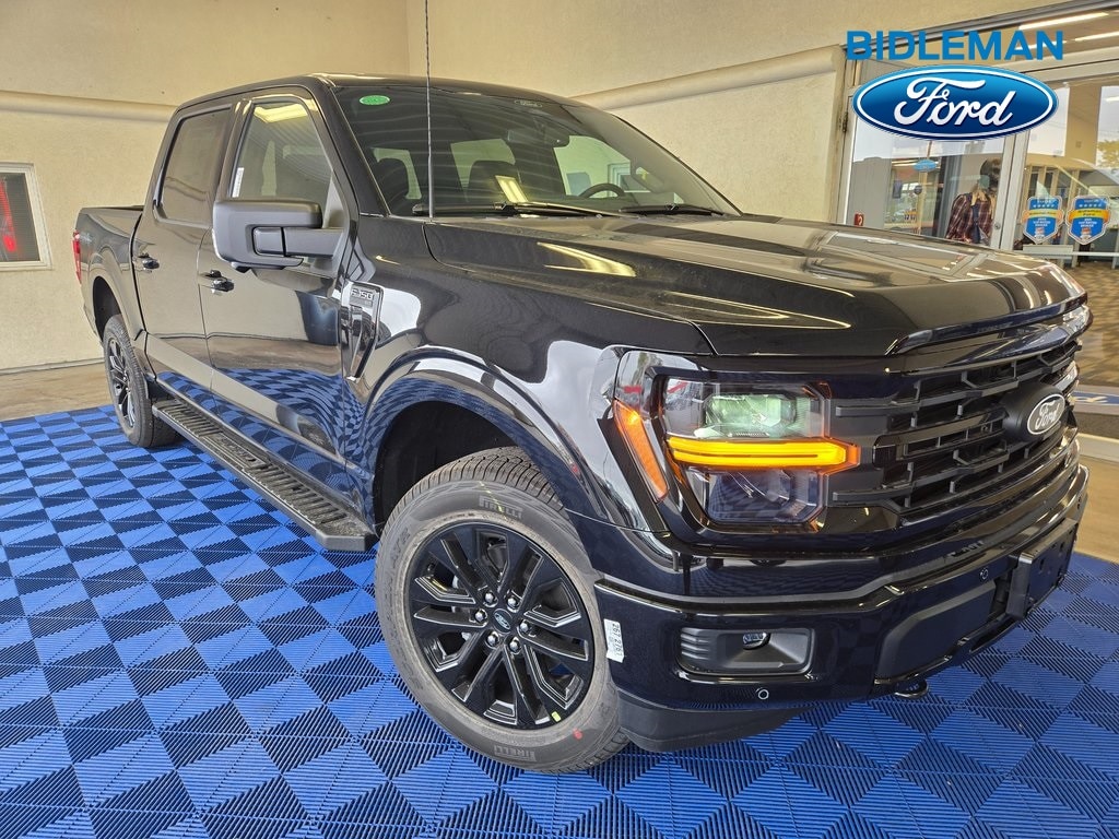2025 Ford F-150 XLT's photo