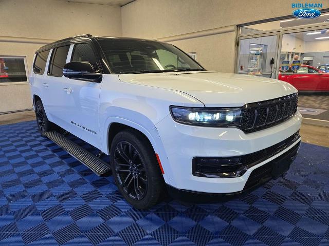 2024 Jeep Grand Wagoneer L Series II's photo