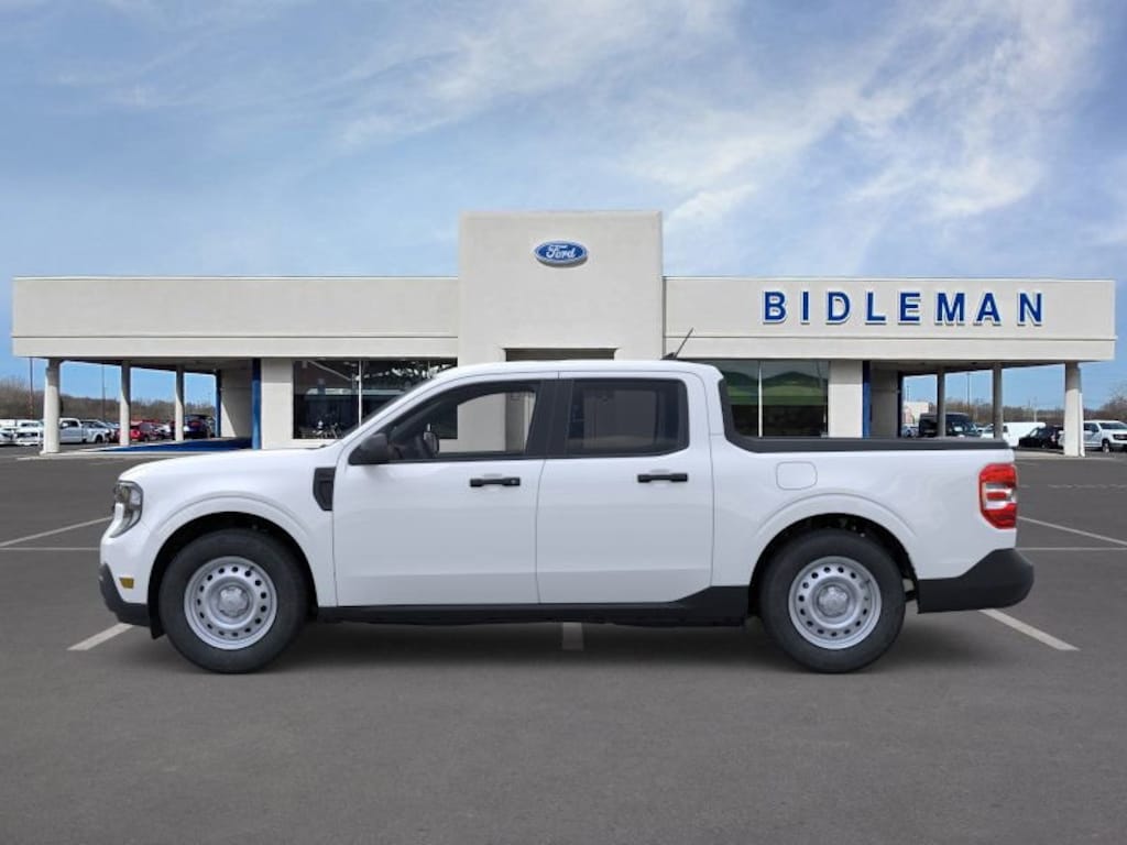 New 2025 Ford Maverick XL Truck SuperCrew