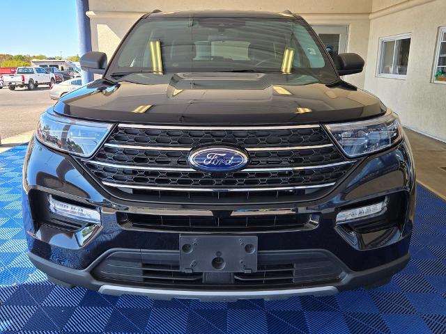 2022 Ford Explorer XLT photo 2