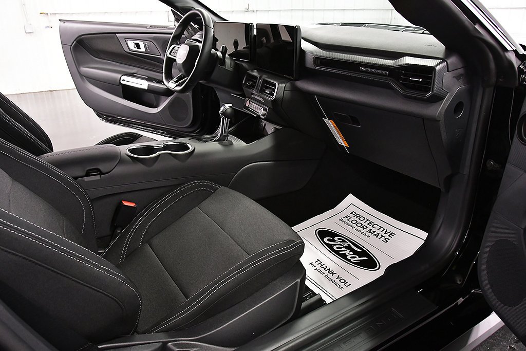 2026 Ford Mustang EcoBoost Fastback - Photo 29