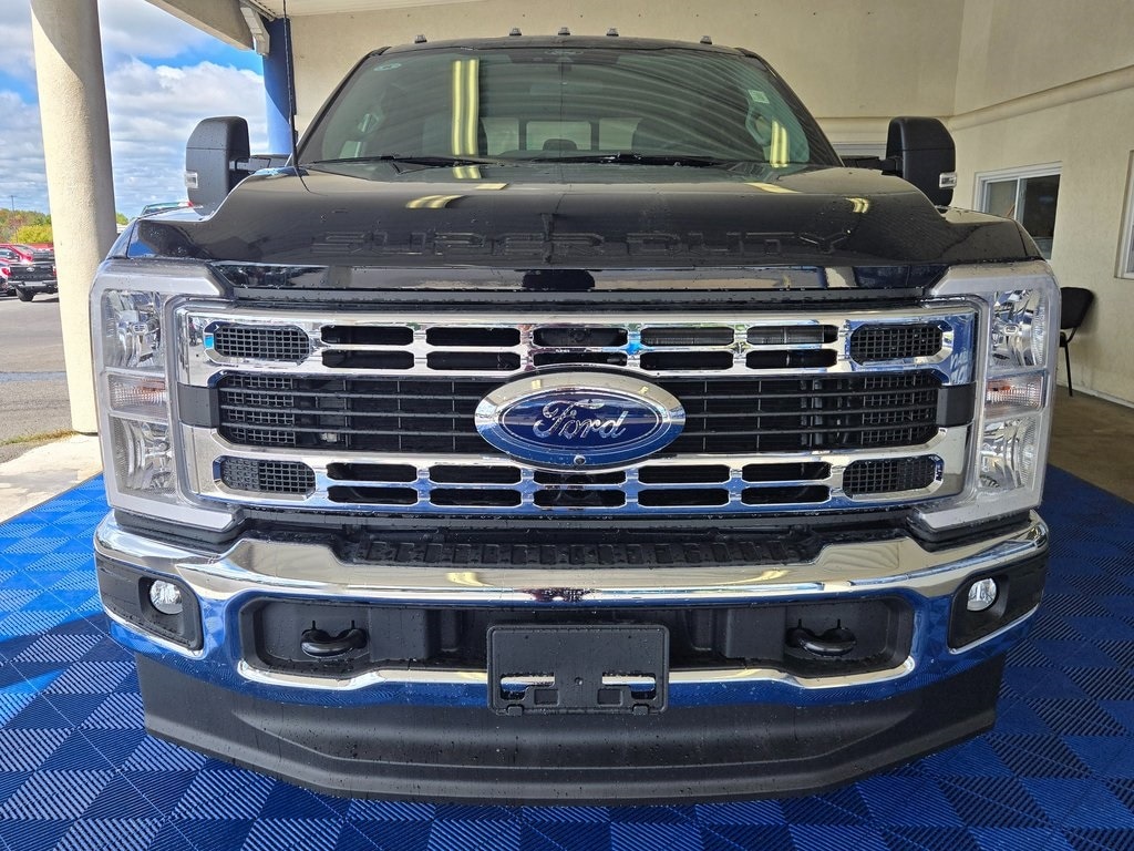 New 2026 Ford F-350 XLT 6-3/4 Box Truck Super Cab