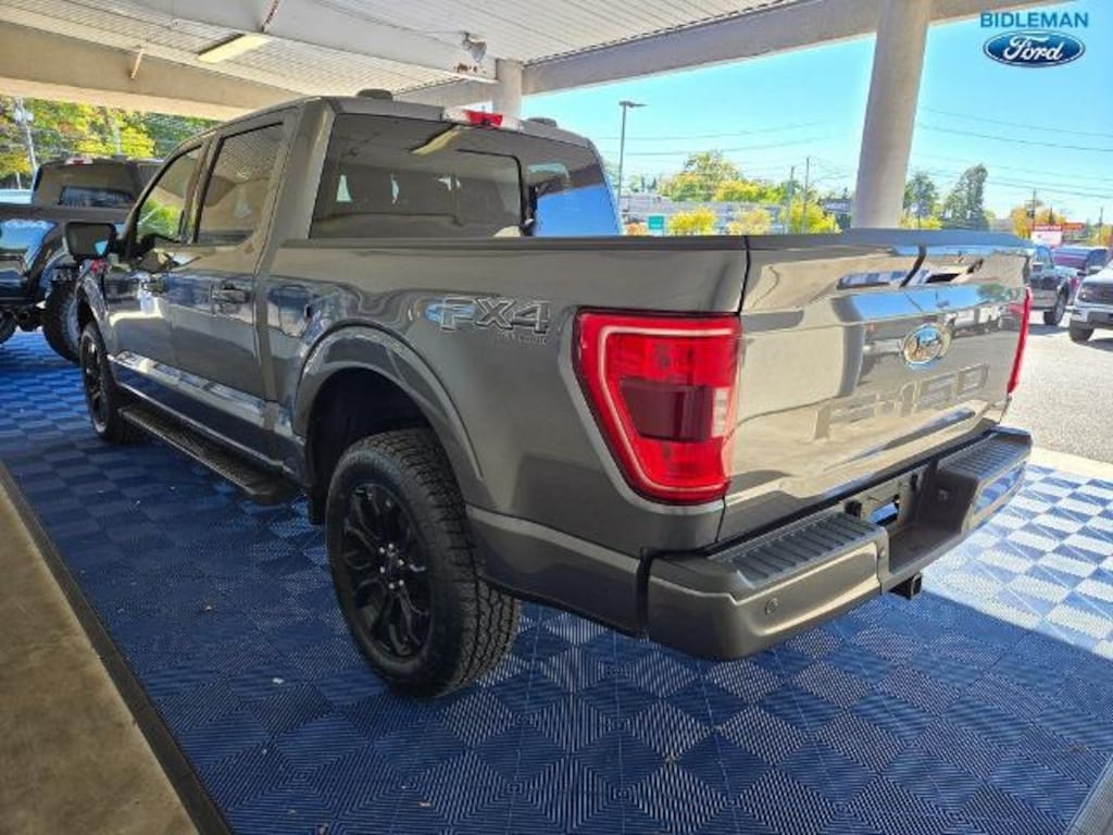 Used 2022 Ford F-150 XLT Crew Cab Truck