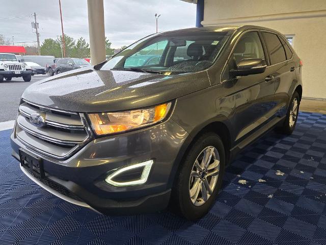 2016 Ford Edge SEL photo 3